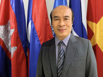 Dr Lam Hung Son